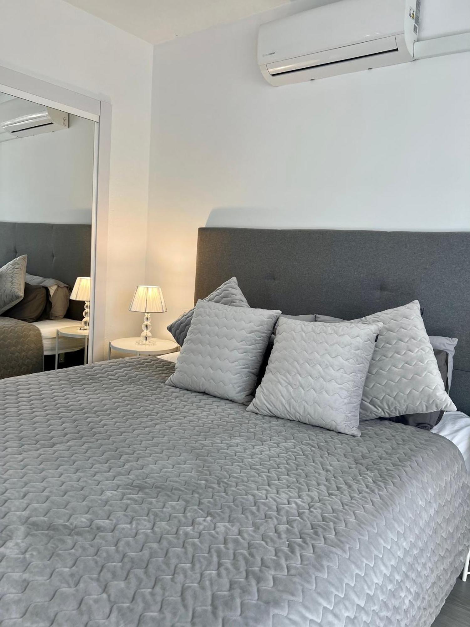 Apartamento Torres De Aloha 2 Bdr Puerto Banus *